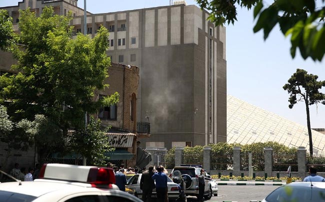 واکنش افغانستان به حملات تروریستی تهران: همسایه‌ها خطرتروریزم را جدی بگیرند